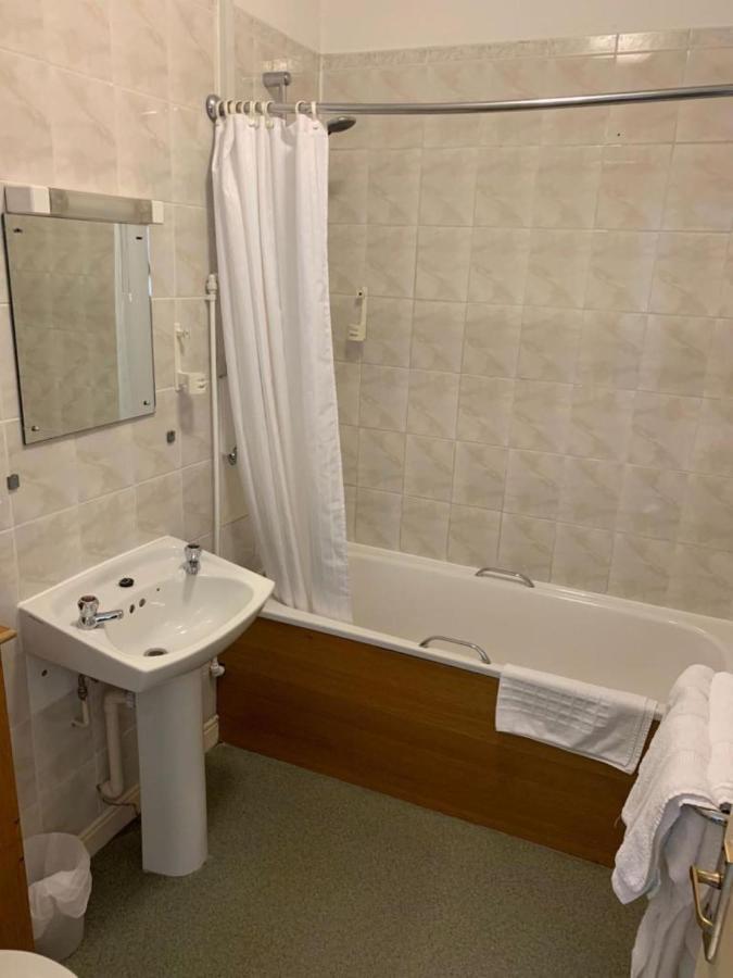 Waterford Lodge Hotel Морпет Екстериор снимка